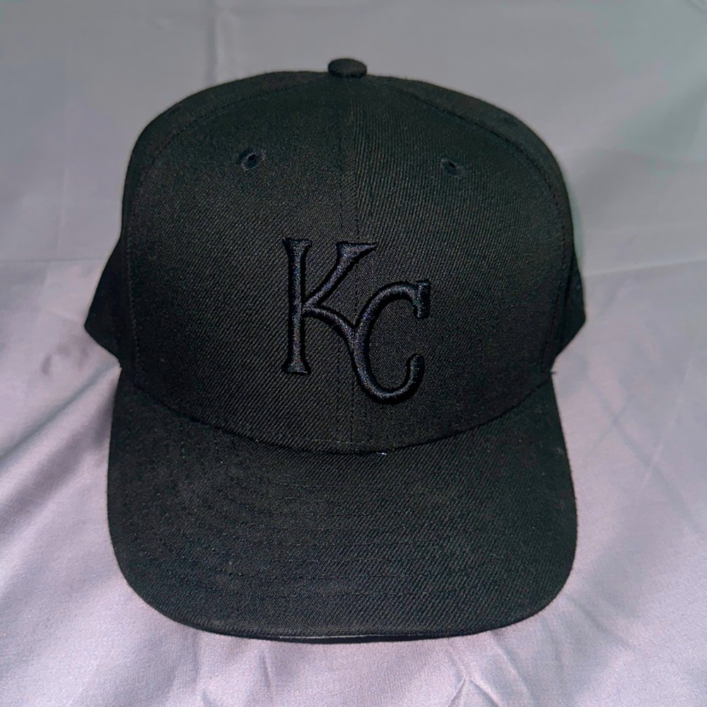 Black KC Royals 59Fifty Fitted Hat